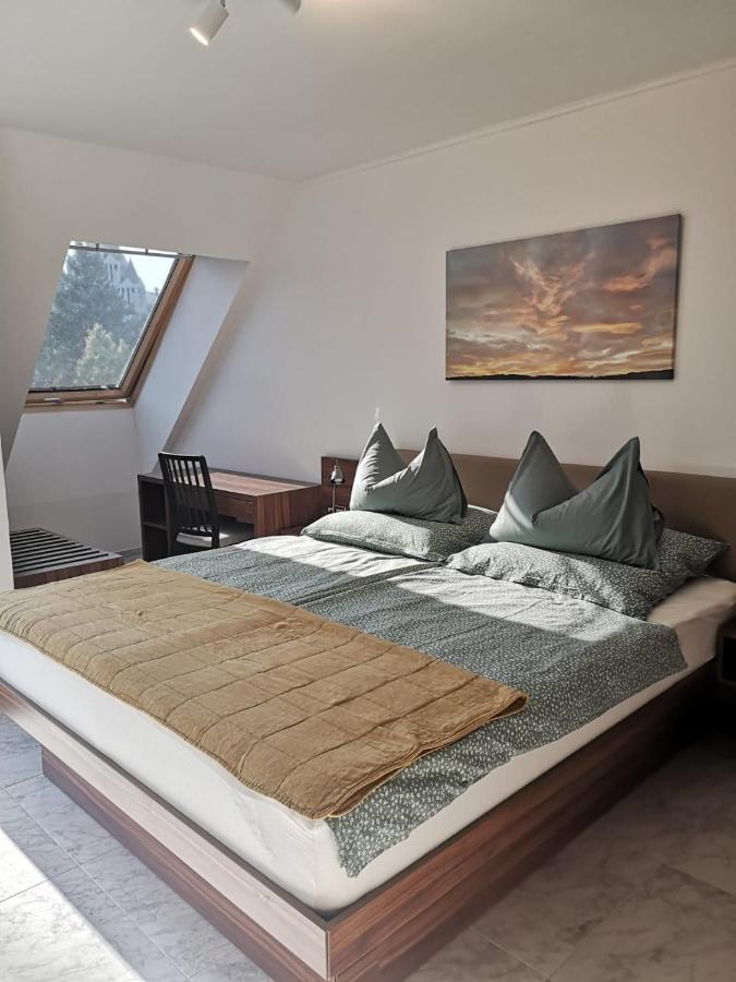 Lotusbluete Appartement In Heviz Mit Tiefgarage Und Panoramaterrasse Exteriör bild