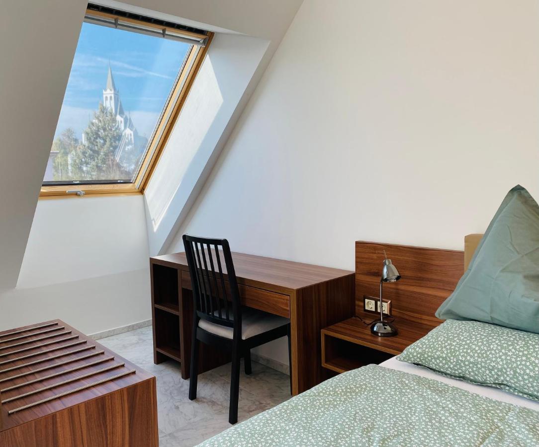 Lotusbluete Appartement In Heviz Mit Tiefgarage Und Panoramaterrasse Exteriör bild
