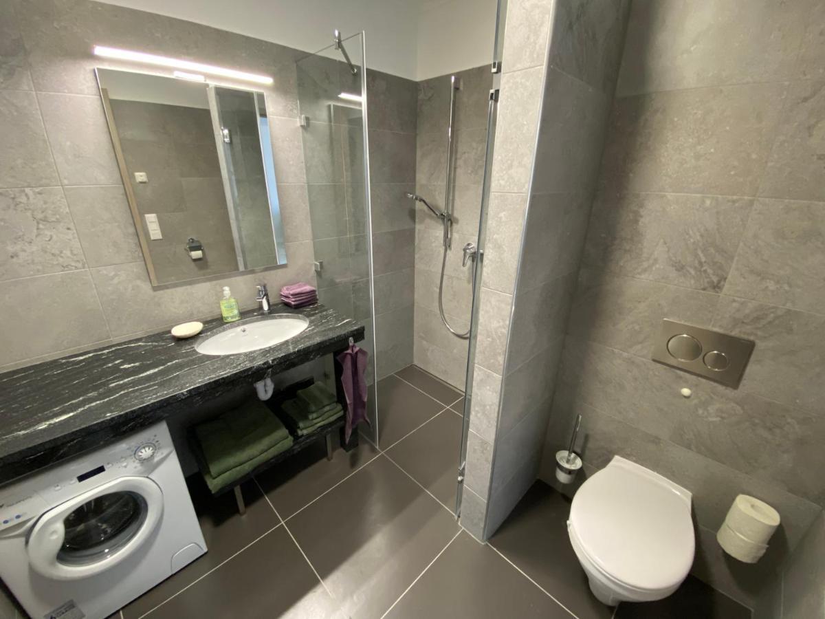 Lotusbluete Appartement In Heviz Mit Tiefgarage Und Panoramaterrasse Exteriör bild